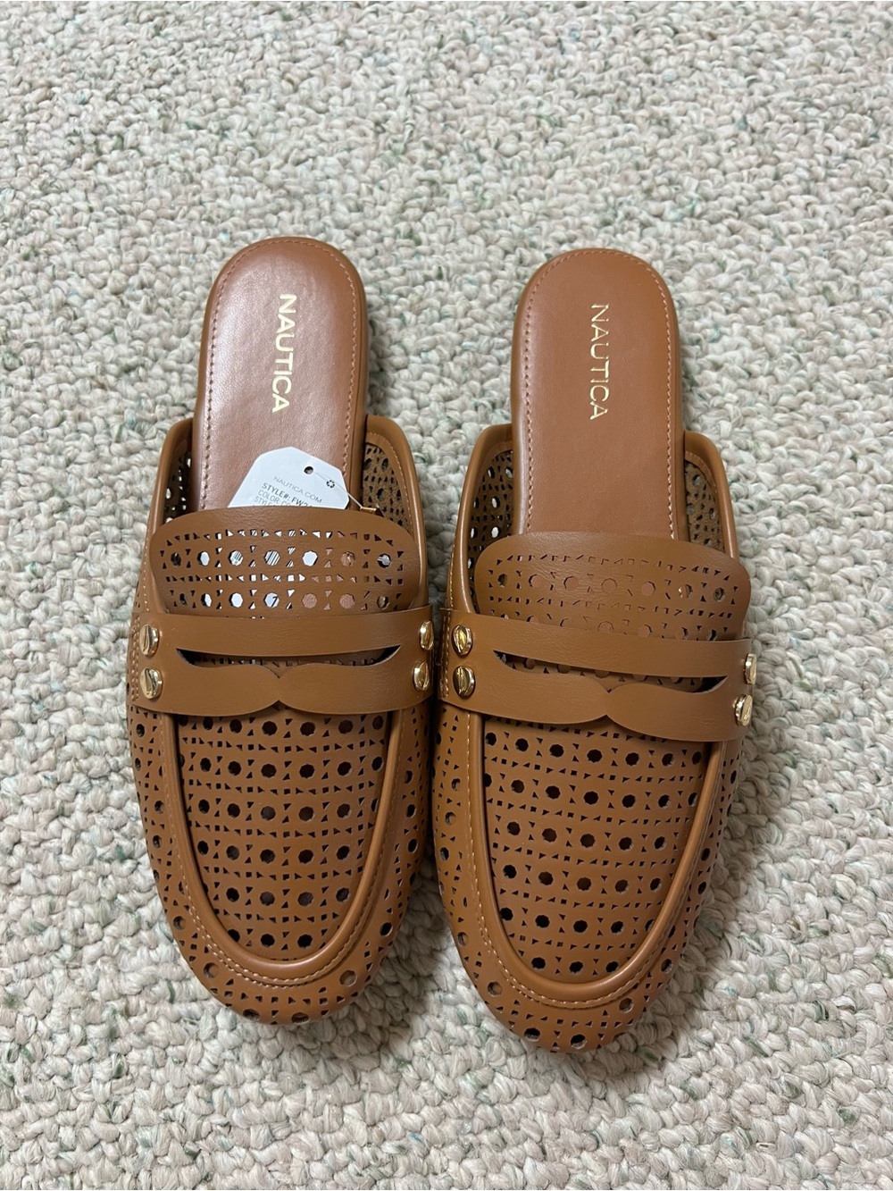NWT Nautica Women's Tan Perforated Slip-On Loafers